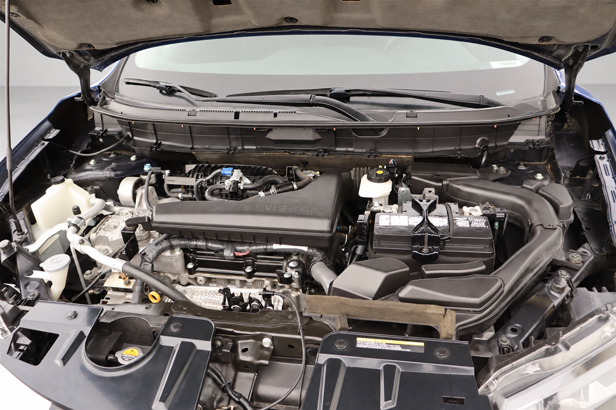 Used 2020 Nissan Rogue S FWD image 40