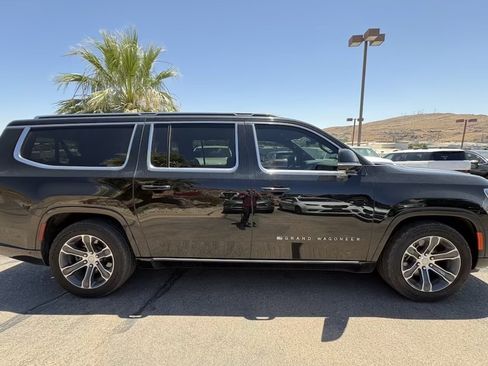 Used 2024 Jeep Grand Wagoneer L 4WD image 6
