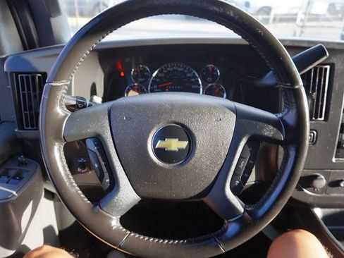 Used 2020 Chevrolet Express 3500 Extended w/ Driver Convenience Package RWD image 23