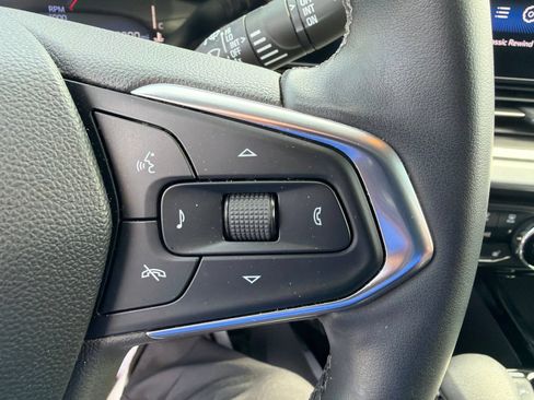 Used 2024 Chevrolet Trax LT w/ Driver Confidence Package FWD image 15