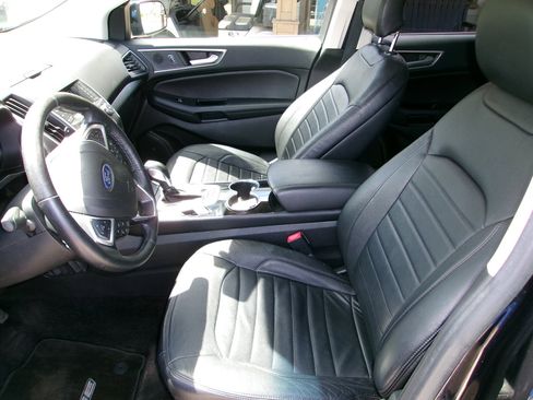 Used 2017 Ford Edge SEL w/ Class II Trailer Tow Package image 12