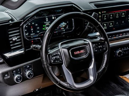 Used 2023 GMC Sierra 1500 SLE AWD/4WD image 28
