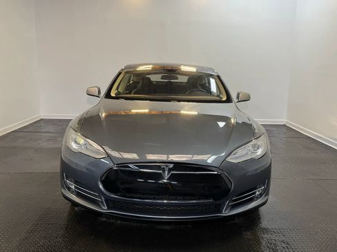 Used 2013 Tesla Model S Performance RWD image 2