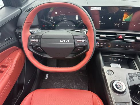 New 2026 Kia Sportage SX Prestige image 14