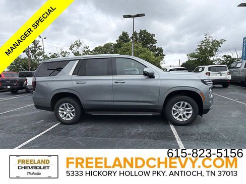 Used 2026 Chevrolet Tahoe LS AWD/4WD image 2
