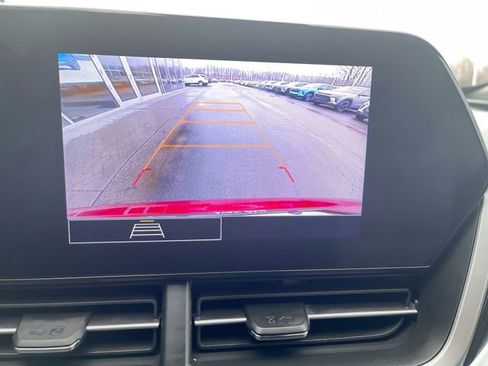 Certified 2025 Chevrolet Trax LS image 14