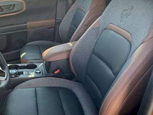 New 2024 Ford Bronco Sport Outer Banks image 13