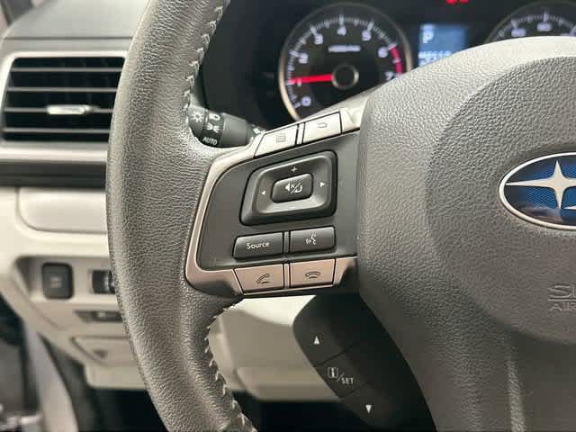 Used 2016 Subaru Forester 2.5i Limited AWD/4WD image 9