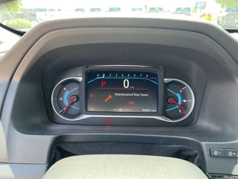Used 2022 Honda Pilot Touring image 13