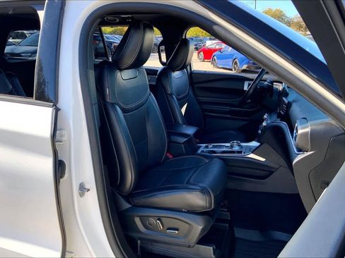 Used 2020 Ford Explorer ST image 8