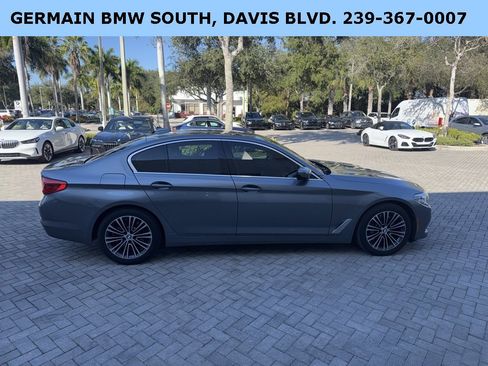 Used 2019 BMW 530i xDrive w/ Premium Package image 6