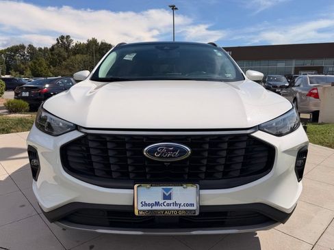 Used 2024 Ford Escape Platinum w/ Premium Technology Package AWD/4WD image 12