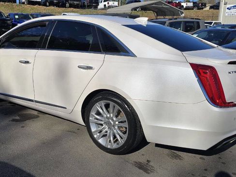 Used 2019 Cadillac XTS Luxury image 14