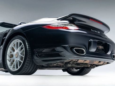 Used 2011 Porsche 911 Turbo AWD/4WD image 23