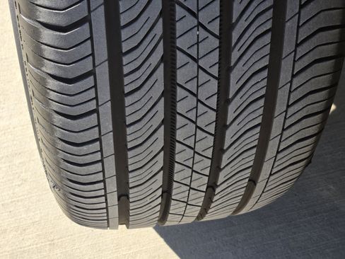 Certified 2025 Acura ADX A-Spec image 18