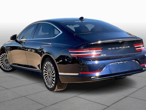 Used 2024 Genesis G80 image 9