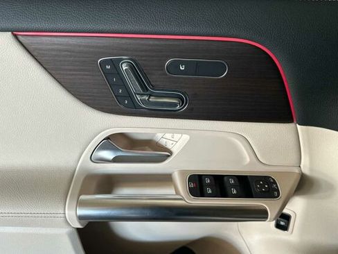 Certified 2026 Mercedes-Benz GLA 250 image 11