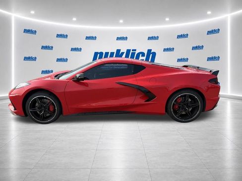 Certified 2021 Chevrolet Corvette Stingray Premium Cpe w/ Z51 Performance Package RWD image 4