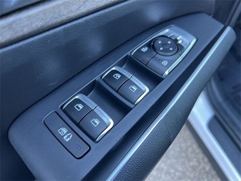 Certified 2023 Kia Sorento S image 13