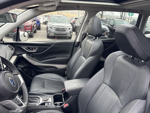 Used 2023 Subaru Forester Limited image 20