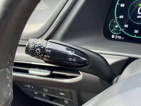 Used 2022 Hyundai Sonata Limited w/ Cargo Package FWD image 23