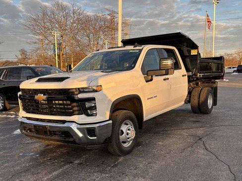 New 2024 Chevrolet Silverado 3500 W/T w/ WT Convenience Package image 3