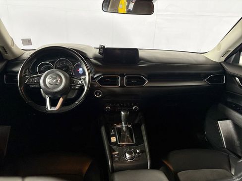 Used 2019 MAZDA CX-5 Touring image 12