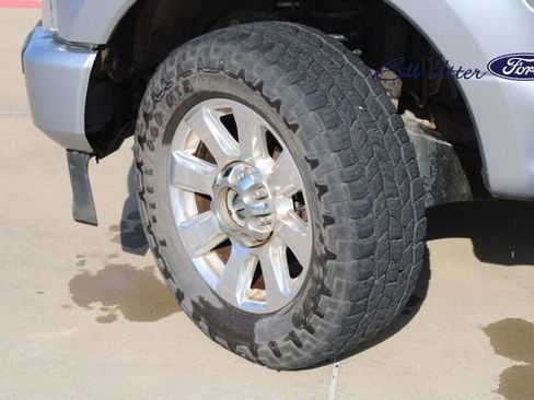 Certified 2020 Ford F250 Platinum w/ FX4 Off-Road Package image 9