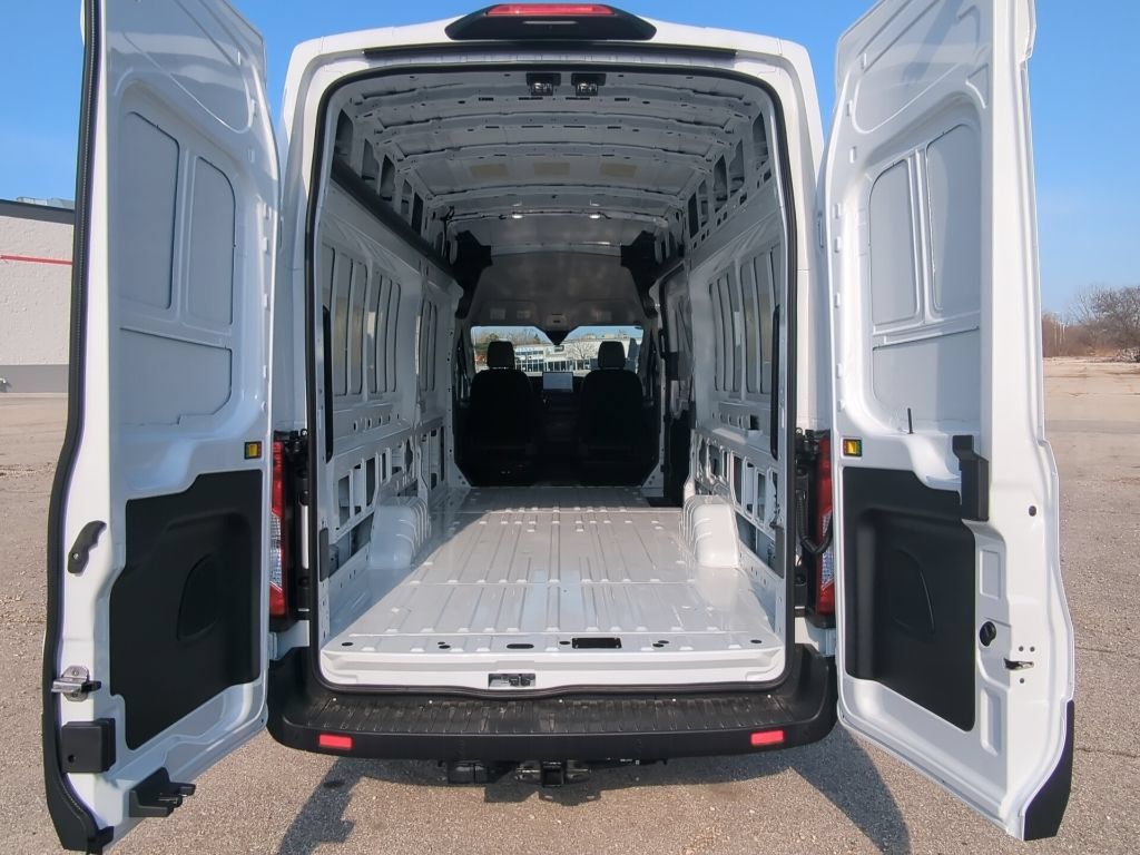 New 2026 Ford Transit 350 148 High Roof Extended RWD image 8