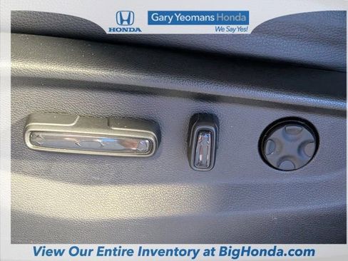 Used 2021 Honda Odyssey Touring image 23