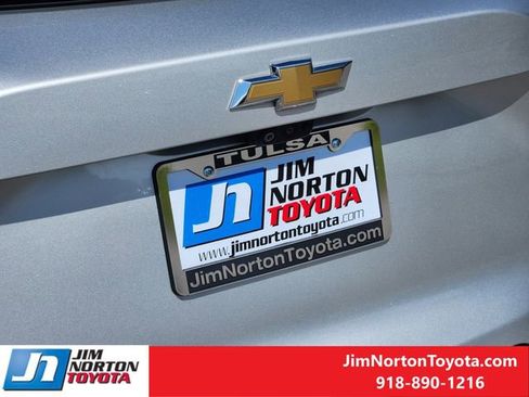 Used 2020 Chevrolet Blazer LT w/ Sound & Technology Package FWD image 12