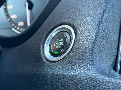 Used 2019 Cadillac XT4 Premium Luxury w/ Enhanced Visibility Package image 33