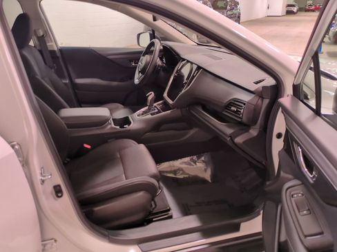 Certified 2025 Subaru Outback Premium w/ Popular Package #1A image 11