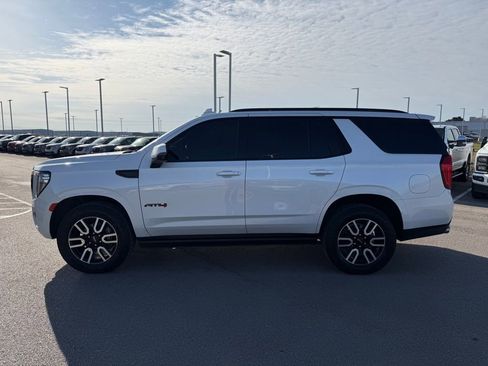 Used 2023 GMC Yukon AT4 w/ Technology Package image 22