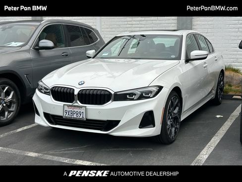 Used 2026 BMW 330i Sedan w/ Premium Package RWD image 1
