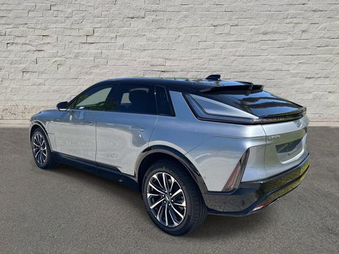 New 2026 Cadillac Lyriq Sport RWD image 3