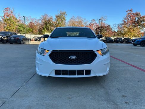 Used 2015 Ford Taurus Police Interceptor AWD image 2