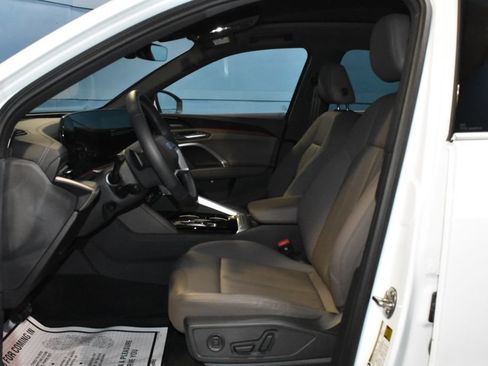 Certified 2025 Audi Q5 Premium Plus w/ Premium Plus AWD/4WD image 7
