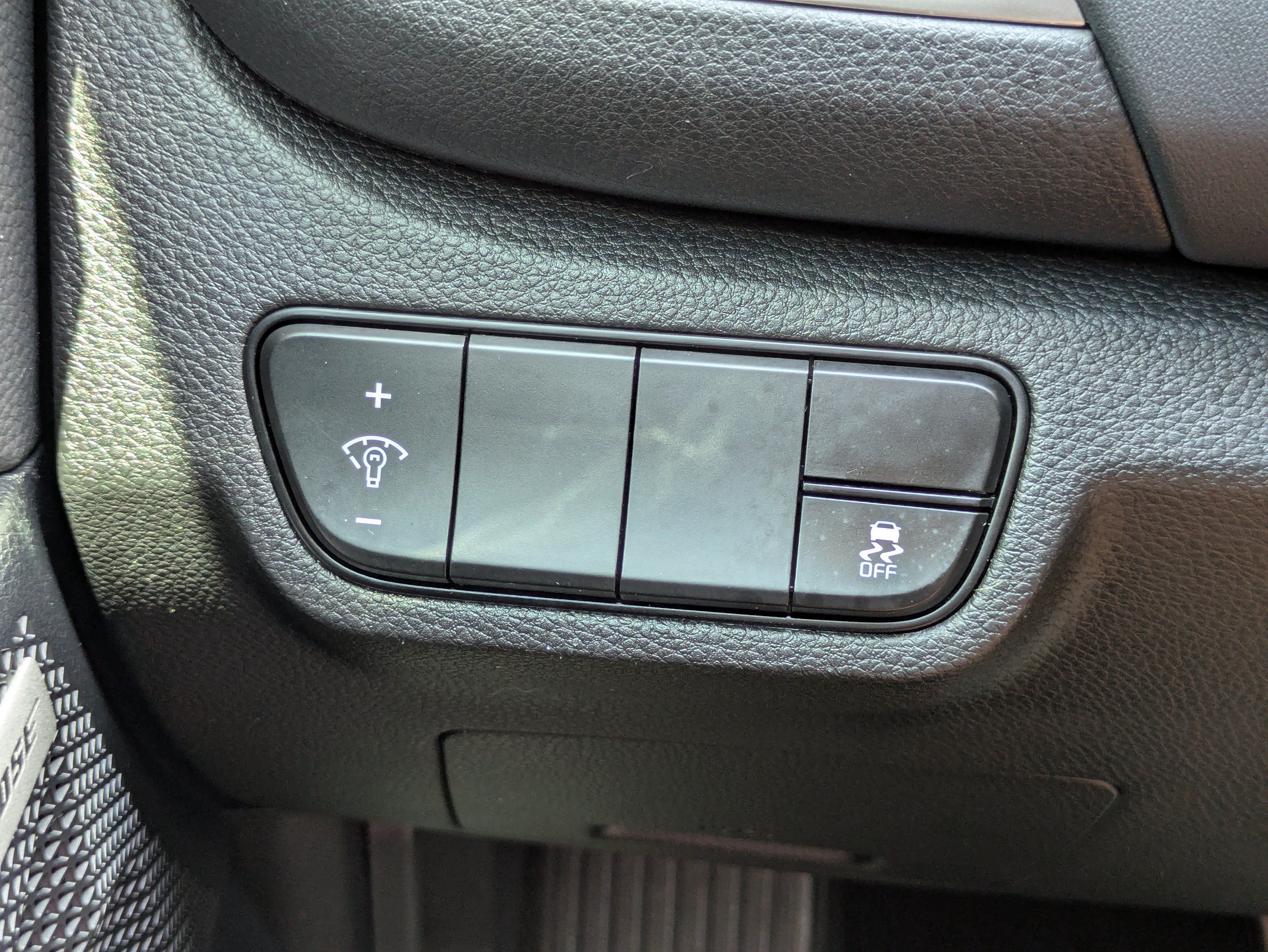 Certified 2024 Kia Seltos SX AWD/4WD image 37