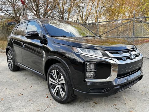 Used 2021 Mitsubishi Outlander Sport SE image 6