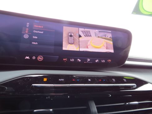 New 2026 Buick Enclave Preferred w/ Power Package image 25