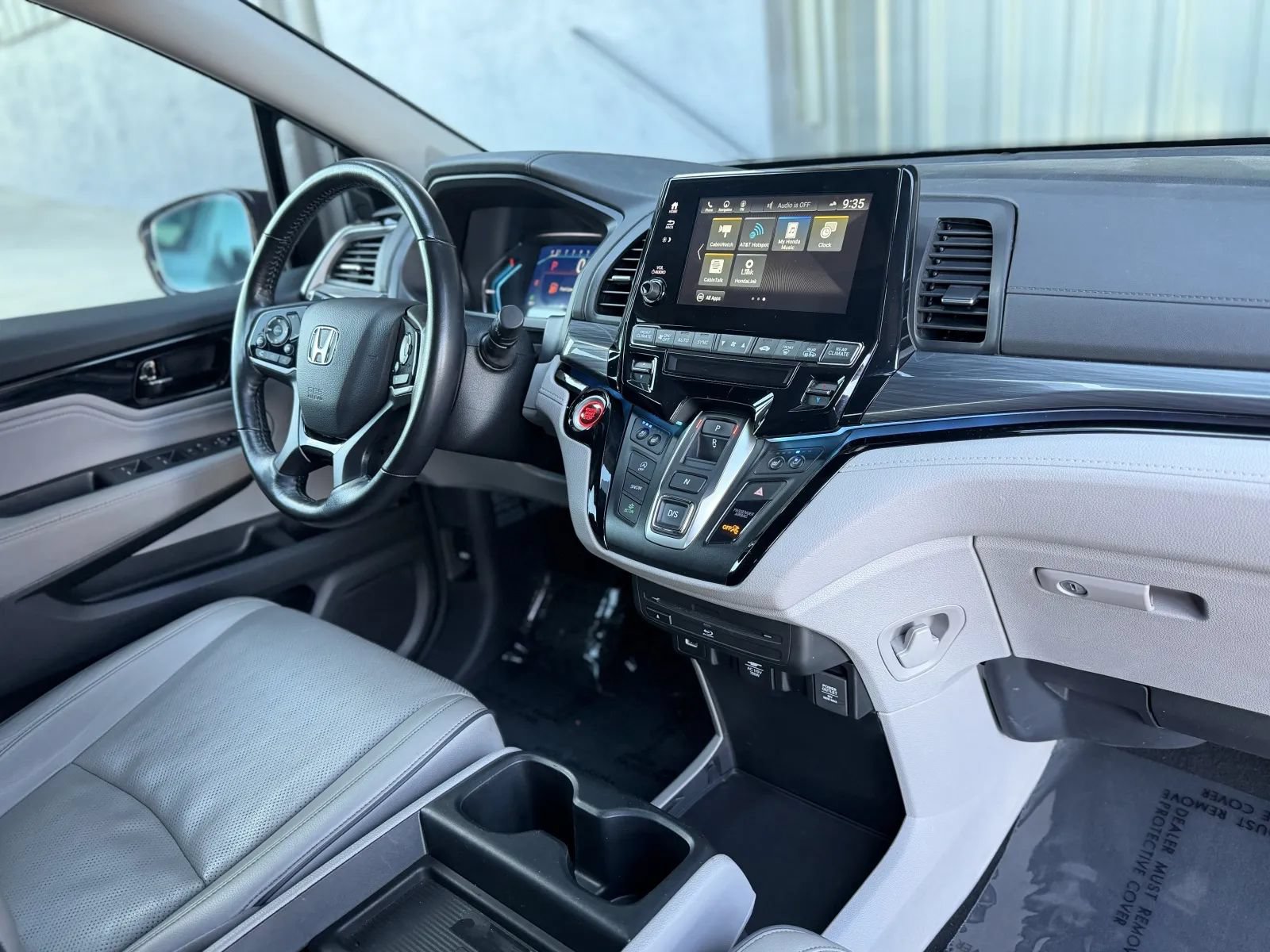 Used 2023 Honda Odyssey Elite image 23
