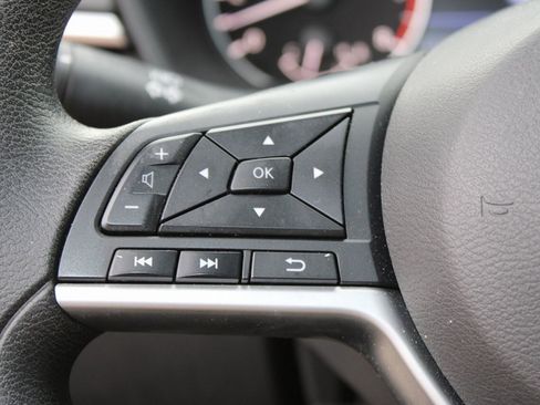 Used 2021 Nissan Altima 2.5 SV image 12