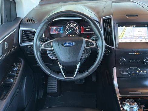 Used 2019 Ford Edge SEL w/ Equipment Group 201A FWD image 15