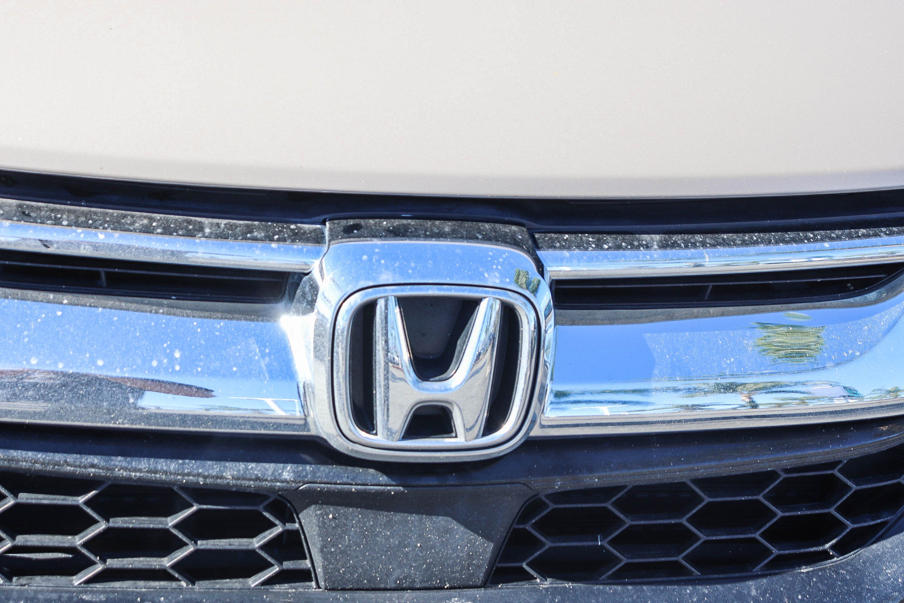 Used 2019 Honda CR-V EX image 4
