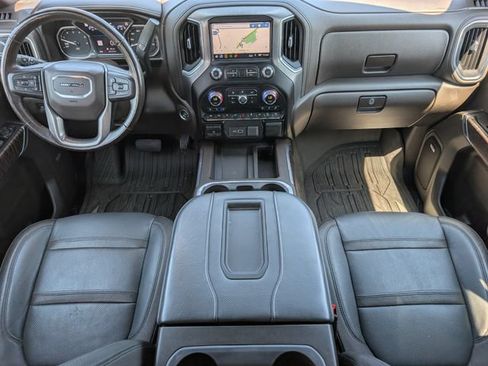 Used 2019 GMC Sierra 1500 Denali w/ Denali Ultimate Package AWD/4WD image 7