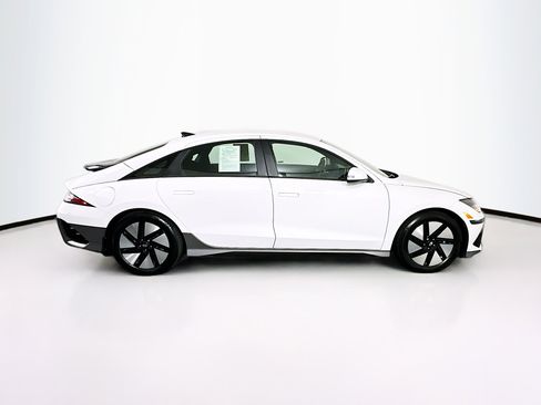 Used 2024 Hyundai Ioniq 6 SE image 10