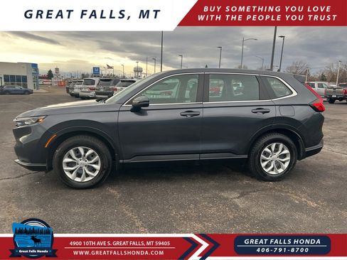 Used 2023 Honda CR-V LX image 4