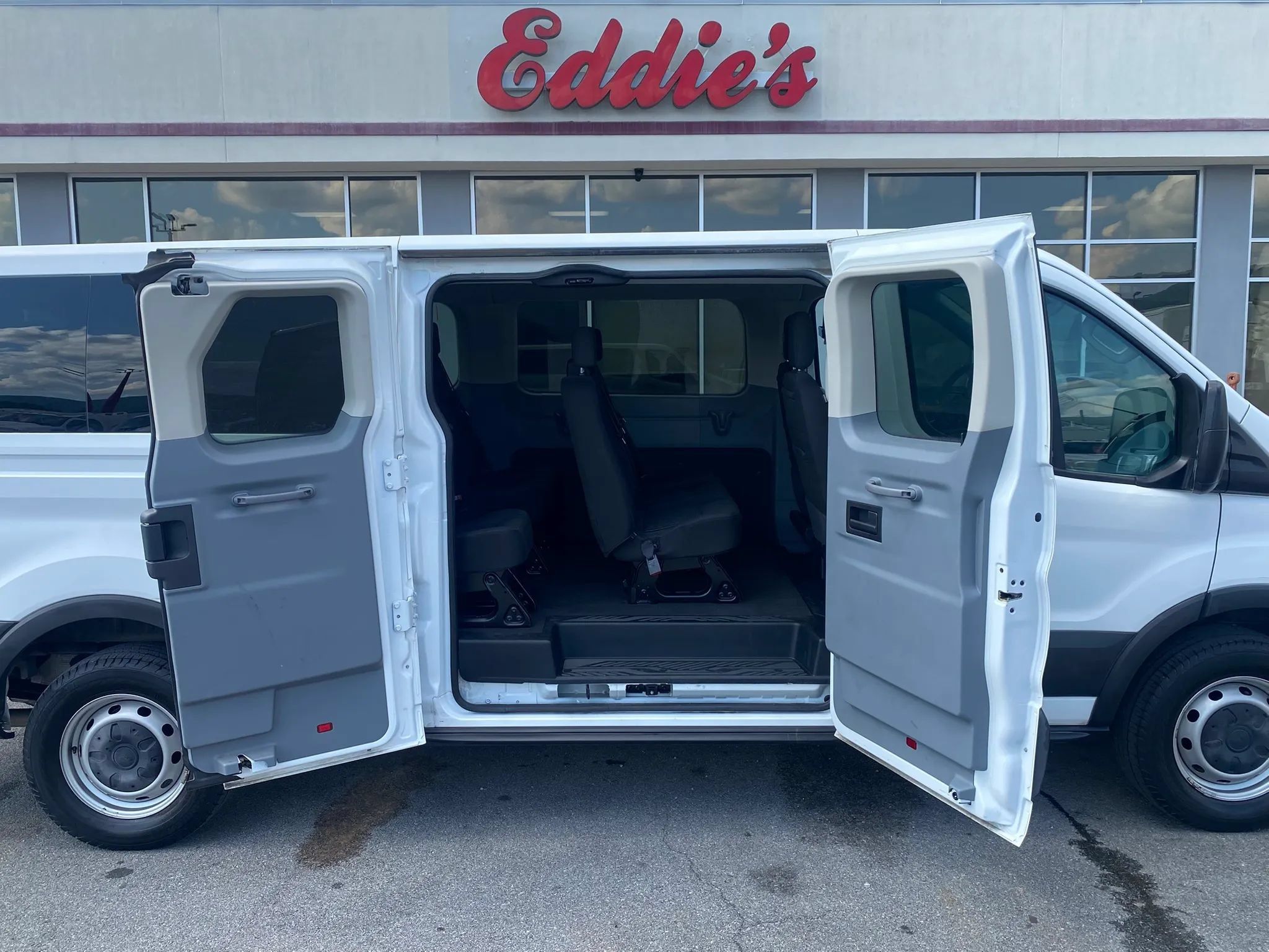Used 2018 Ford Transit 350 XL RWD image 22