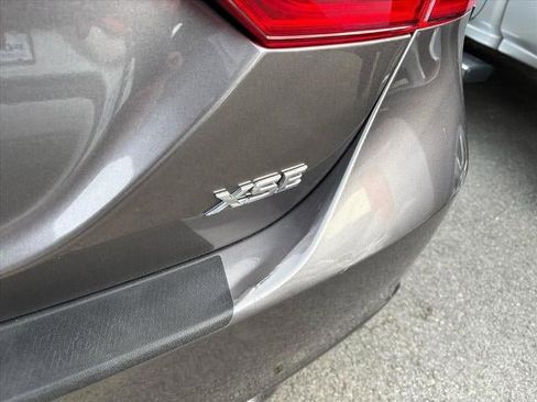 Used 2019 Toyota Camry XSE image 20